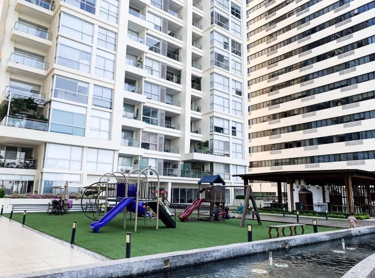 شقة 2 Dormitorios, Vista Lateral Al Rio, Parqueo, Puerto Santa Ana جواياكيل