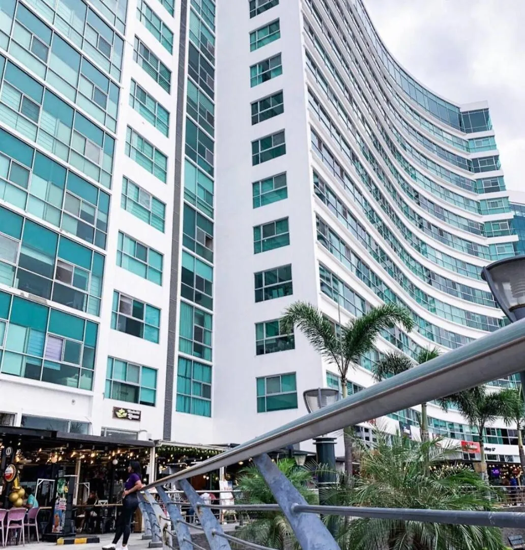 2 Dormitorios, Vista Lateral Al Rio, Parqueo, Puerto Santa Ana جواياكيل 0*,  الإكوادور
