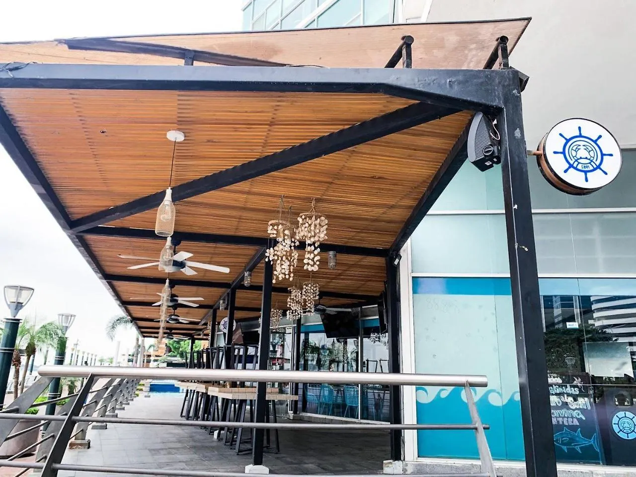 2 Dormitorios, Vista Lateral Al Rio, Parqueo, Puerto Santa Ana جواياكيل الإكوادور