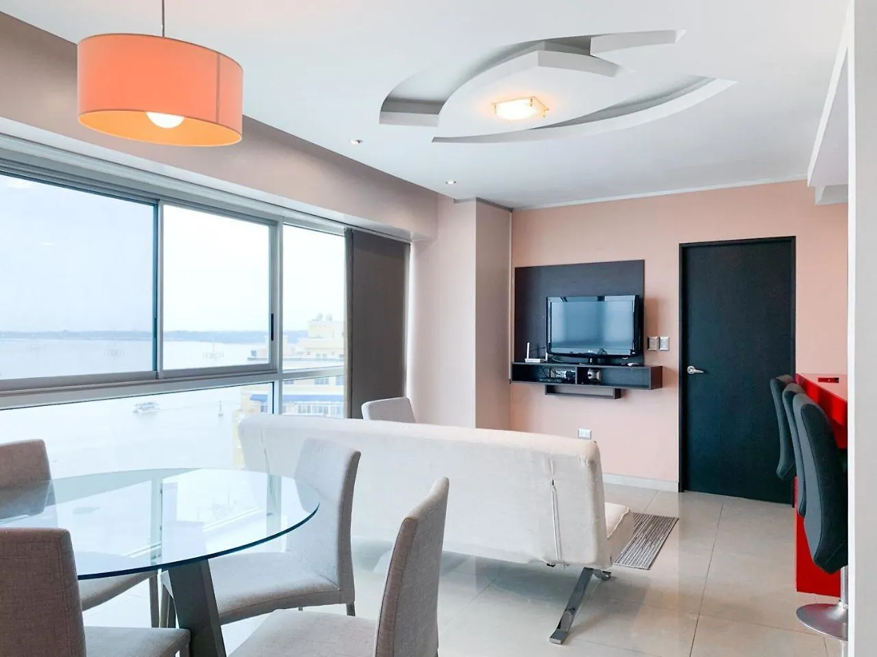 2 Dormitorios, Vista Lateral Al Rio, Parqueo, Puerto Santa Ana جواياكيل 0*,  الإكوادور